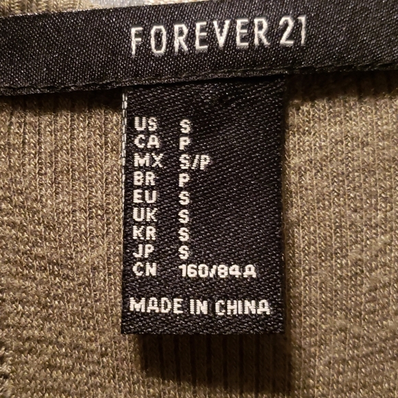 FOREVER 21 SOFT/SEXY OLIVE CROP V-NECK TANK SZ S - Picture 2 of 8